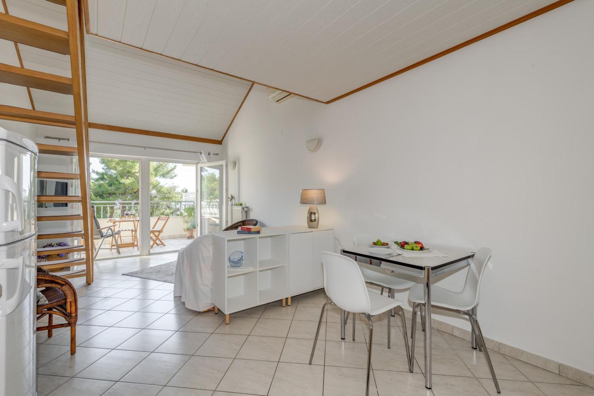 Beachfront Apartment Milan, With Balcony 스플리트 외부 사진